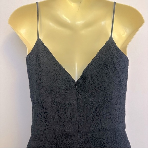 Shoshanna Black Lace Balconette Cocktail Dress - Picture 5 of 10